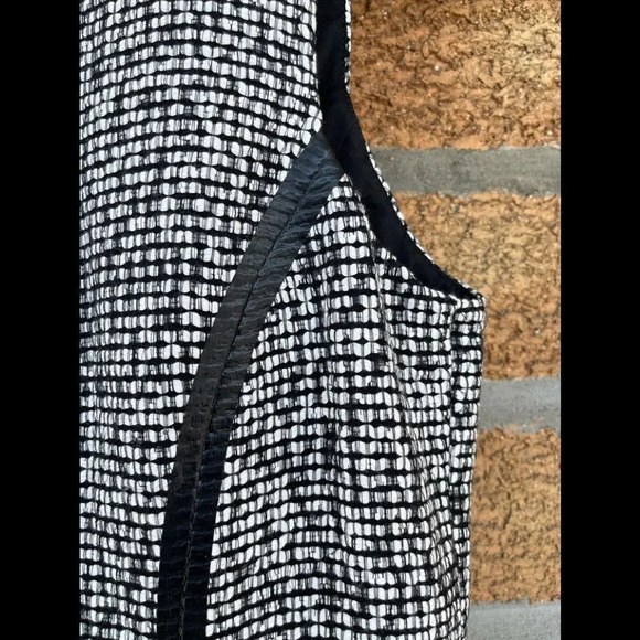 Red valentino shift dress medium - Picture 5 of 9